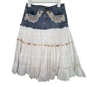 Candie's Blue Denim White Tiered Layered Women's Y2K, Boho Cowgirl Skirt Sz 3